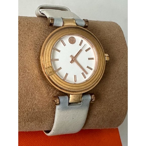 TORY BURCH Women’s White Leather Band Watch with Box - Picture 4 of 8